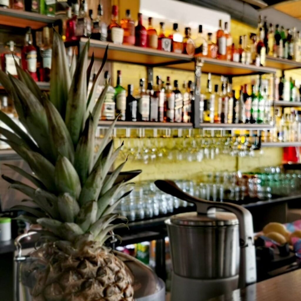 bar bacardi, cocktail bar, hotel largo beach, sunny beach, bulgaria