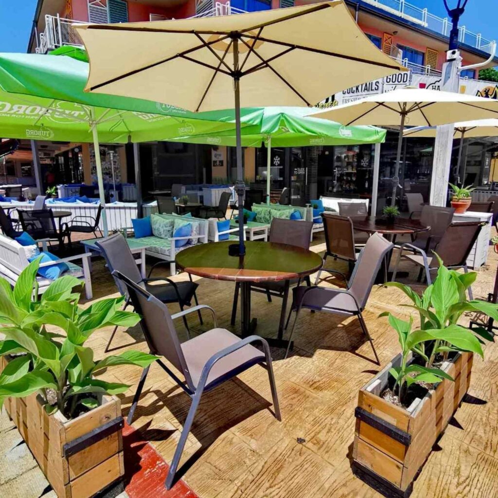 bar bacardi, cocktail bar, hotel largo beach, sunny beach, bulgaria