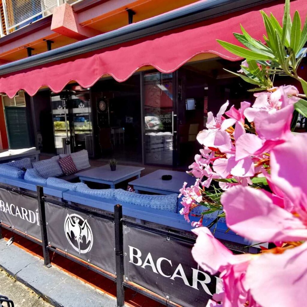 bar bacardi, cocktail bar, hotel largo beach, sunny beach, bulgaria
