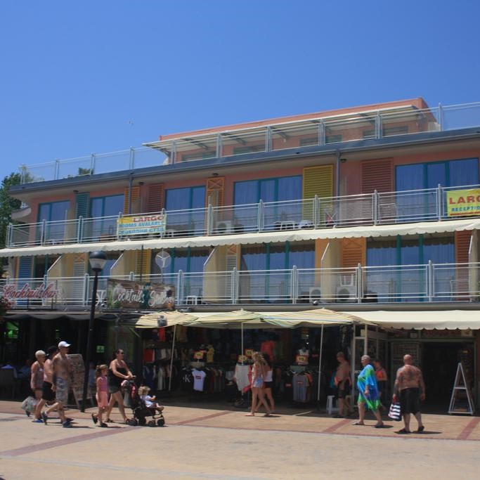 shopping street