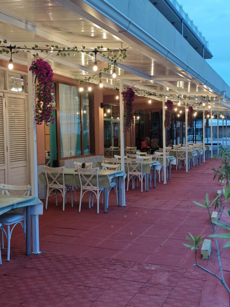 buffet, blok masa, hotel largo beach, sunny beach, food, lunch, dinner, first line hotel, family vacation